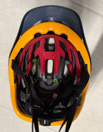 Used Trek Quantum Helmet taille M bike — image 5 of 7