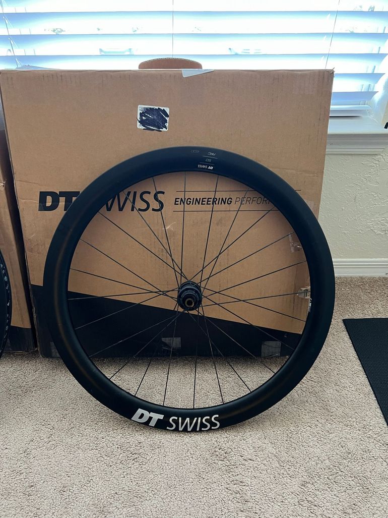 Used Dt Swiss ARC 1600 DICUT db 50mm 2025 bike — image 2 of 4