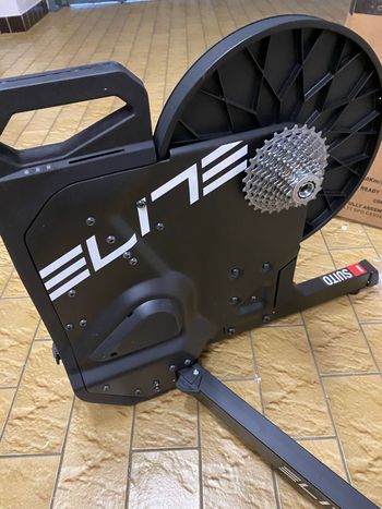Elite, Suito-T Direct Drive Smart Trainer