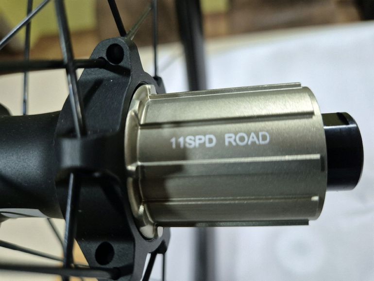 Used Reynolds AR46 Carbon Disc Wheelset 2026 bike — image 6 of 9