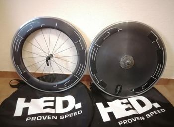 HED., Rueda Lenticular y de perfil