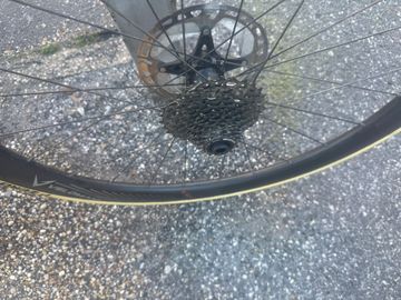 Used Bianchi Carbon Wheels 2024 bike — image 2 of 8
