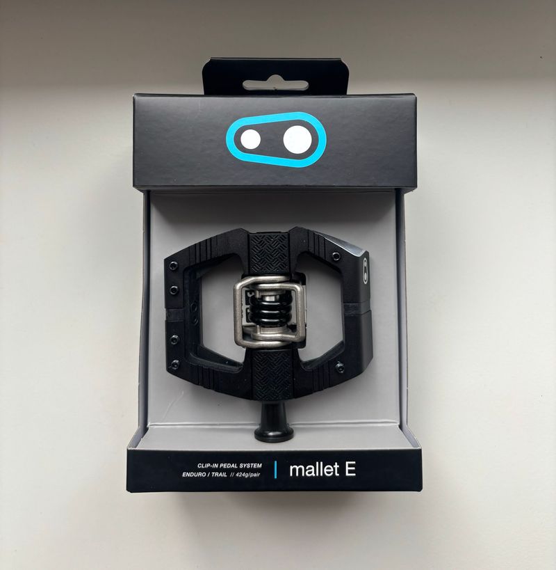 Used Crankbrothers Mallet E Pedals 2026 bike — image 1 of 7