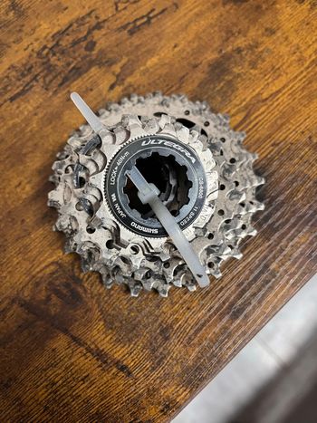 Used Shimano Cassetta 11v 11-25 2020 bike — image 1 of 3