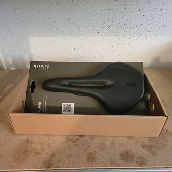 Used Fizik Luna X5 155mm Taglia L 2026 bike — image 2 of 6