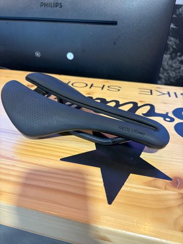 Bontrager Aeolus Pro 145 2025 Saddles & Seatposts d'occasion