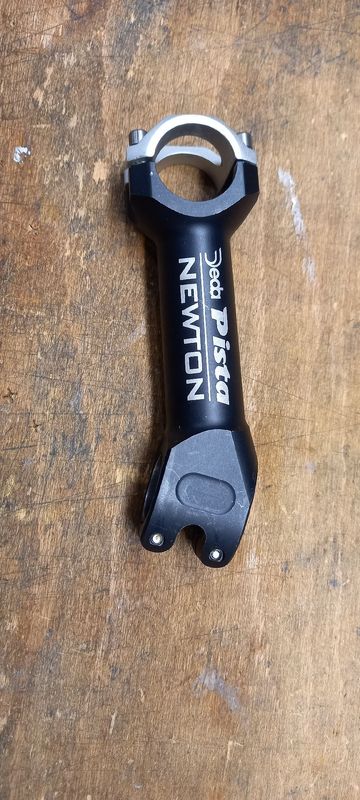 Used Deda Elementi Newton Pista bike — image 5 of 5