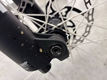 Used Reserve 30 hd 2025 bike — image 8 of 8