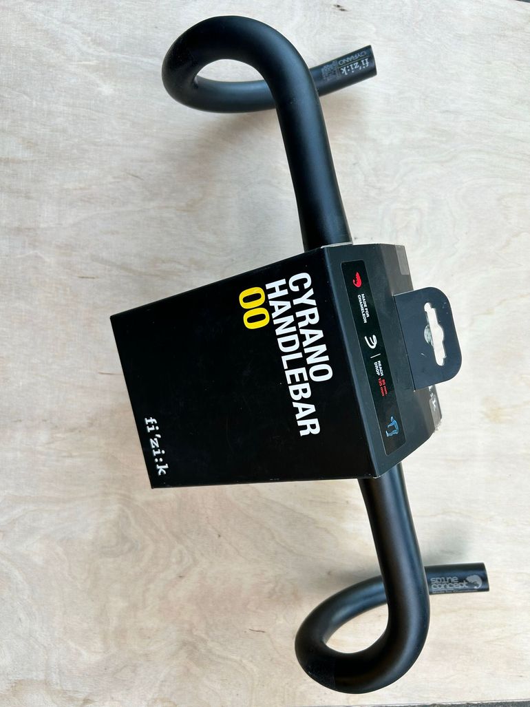 Used Fizik Cyrano 00 bike — image 3 of 6