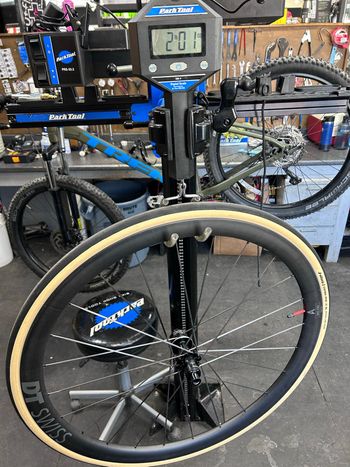 Used Dt Swiss ARC 1100 SPLINE 38 CS Wheelset 2026 bike — image 10 of 10