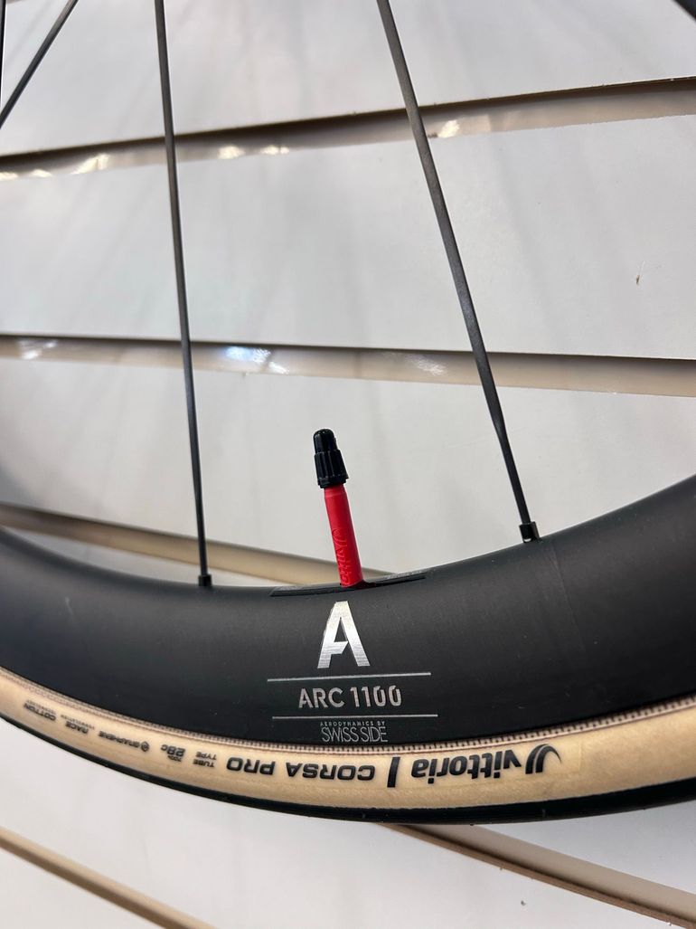 Used Dt Swiss ARC 1100 SPLINE 38 CS Wheelset 2026 bike — image 2 of 10