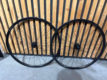 Tweedehands Dt Swiss R470 700C Wheelset 2023 Wheels