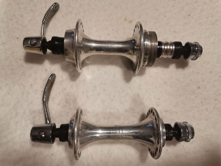 Used Campagnolo Chorus 97 36h Hub bike — image 1 of 6