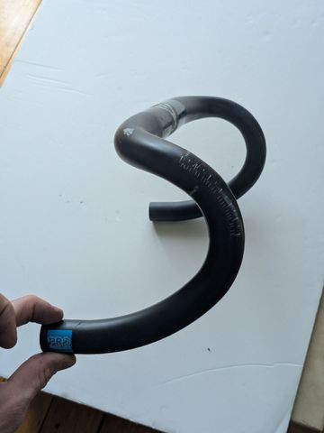 Used Pro Vibe Superlight Handlebar Cockpit