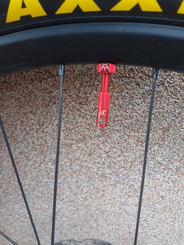 Used Industry Nine Ruote Complete 2026 bike — image 3 of 6