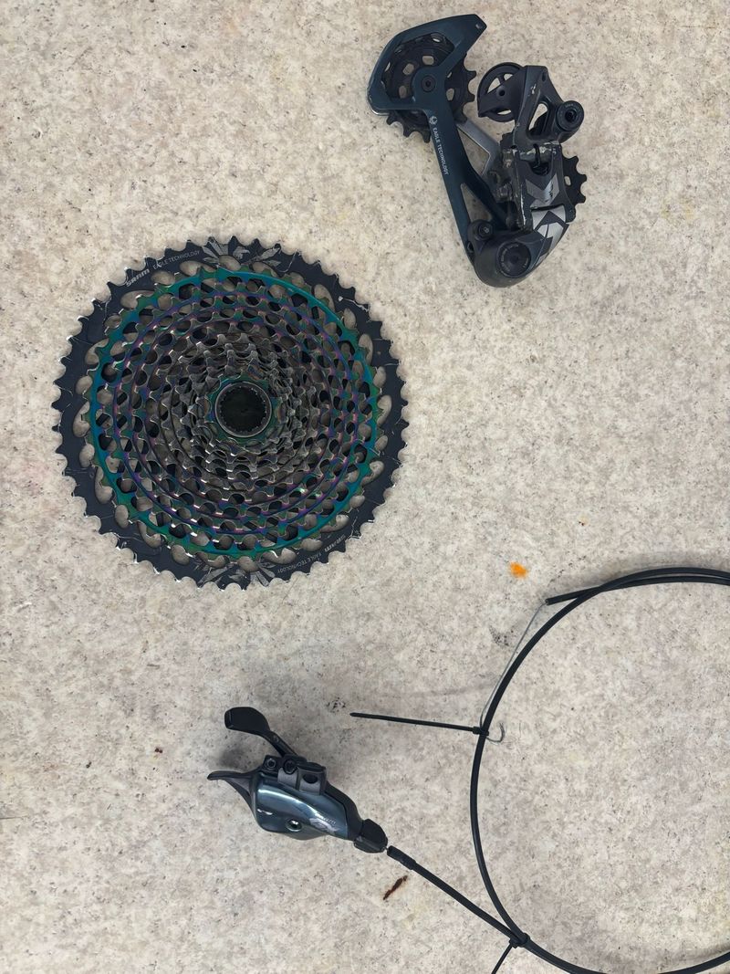Used Sram X01 2022 Drivetrain & Pedals