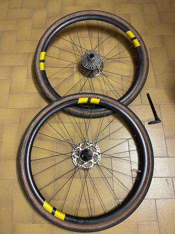 classified G30 + Powershift 2023 Wheels usato