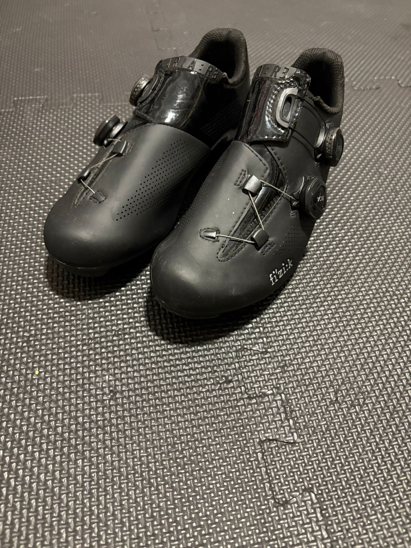 Fizik Aria R3 Road Cycling Shoes size 40 | buycycle