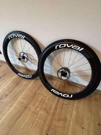 Used Roval Rapide CL II Wheelset 2025 bike — image 7 of 9