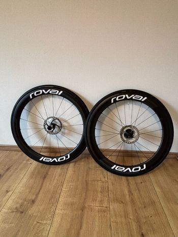 Used Roval Rapide CL II Wheelset 2025 bike — image 1 of 9