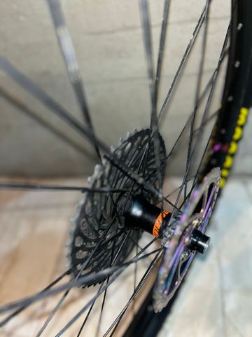 Used Syncros Silverton 2.5 Wheelset bike — image 9 of 10