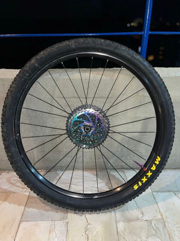 Used Syncros Silverton 2.5 Wheelset bike — image 7 of 10