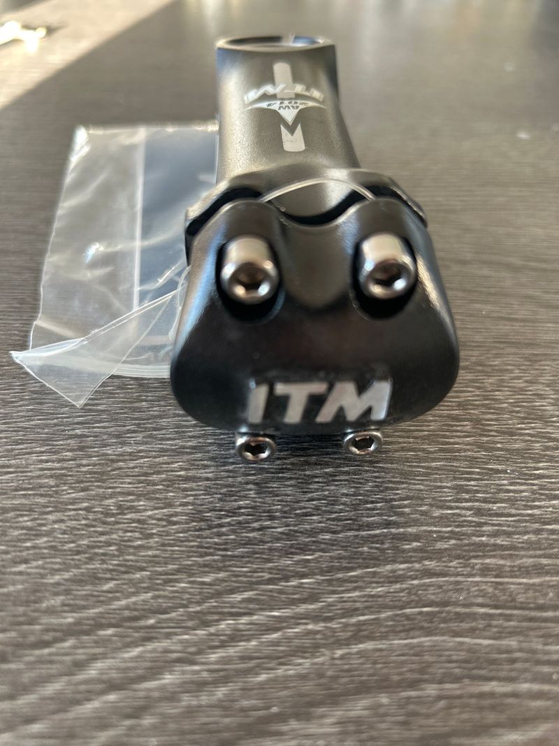Used ITM Visia 110mm 31, 8 Stem bike — image 5 of 5