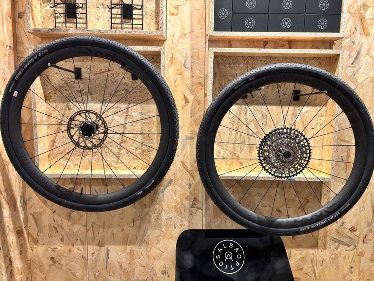 Used Deda Elementi Allroad Carbon Wheelset 2026 bike — image 3 of 9