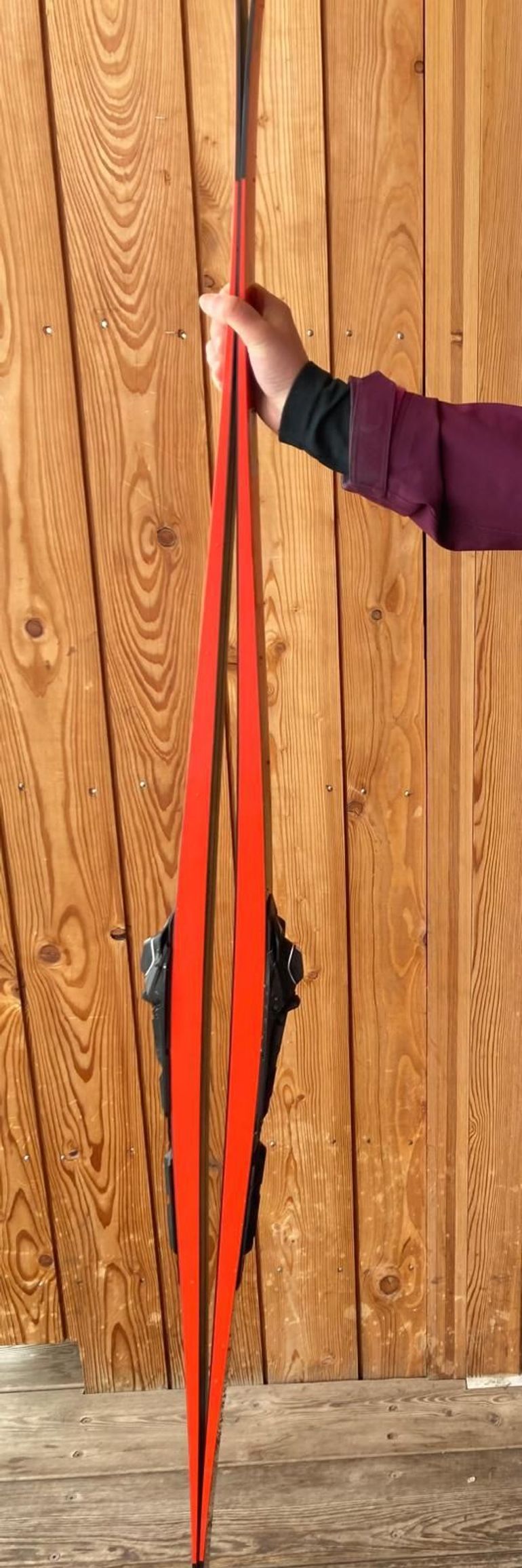 Used Atomic Redster S9 Gen S Skate Ski 2024 bike — image 3 of 6
