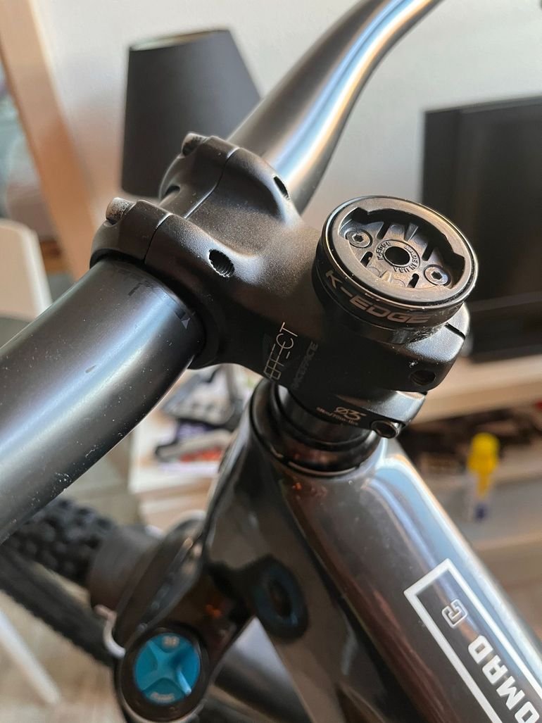 Used Race Face Aeffect 35mm Stem bike — image 2 of 2