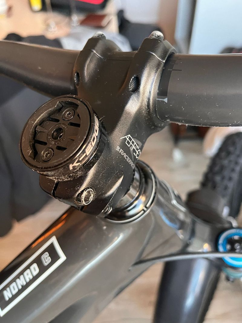 Used Race Face Aeffect 35mm Stem Cockpit