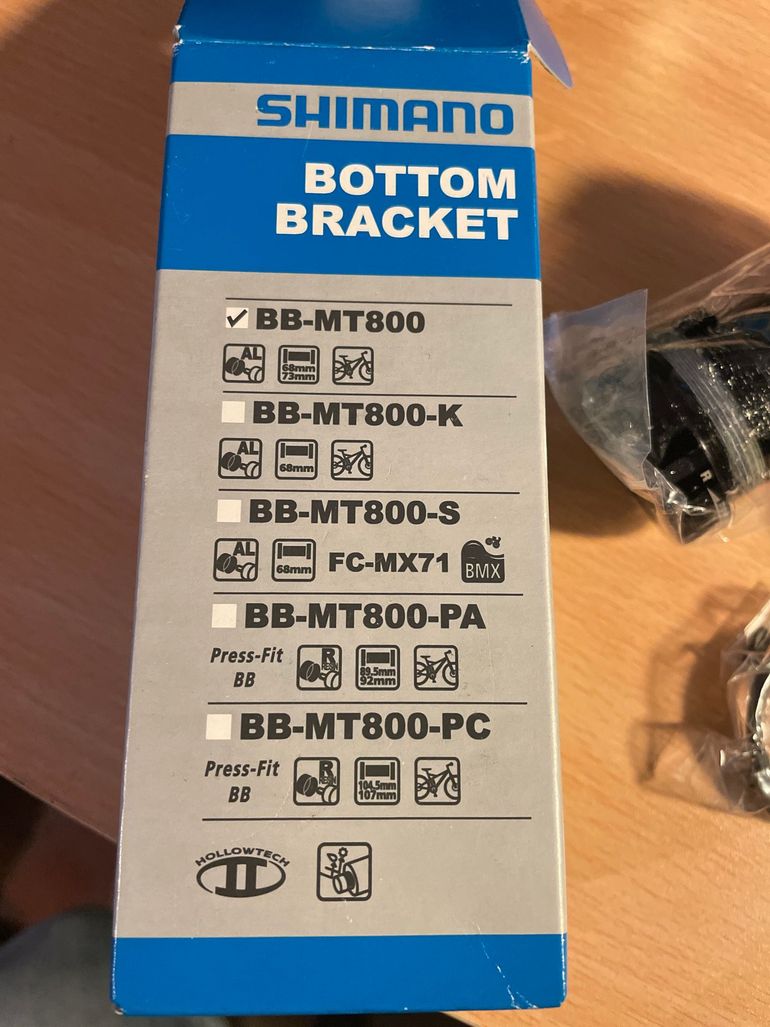 Used Shimano BB-MT800 68-73mm bike — image 3 of 5