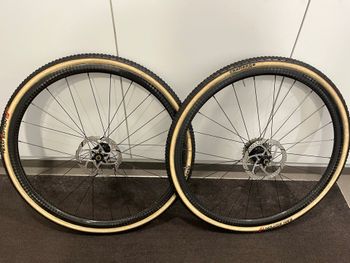 Custom build, Hand Build Carbon Cyclocross Wheels Tubular