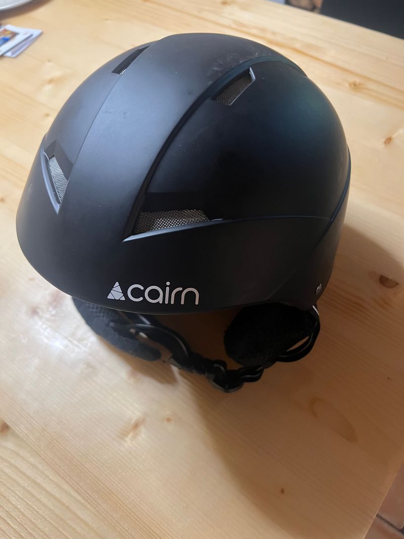 Použité Cairn Ski Helmet Wintersport Accessories