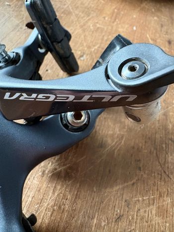 Used Shimano Ultegra Direct Mount Rim Brakes 2023 bike — image 3 of 4