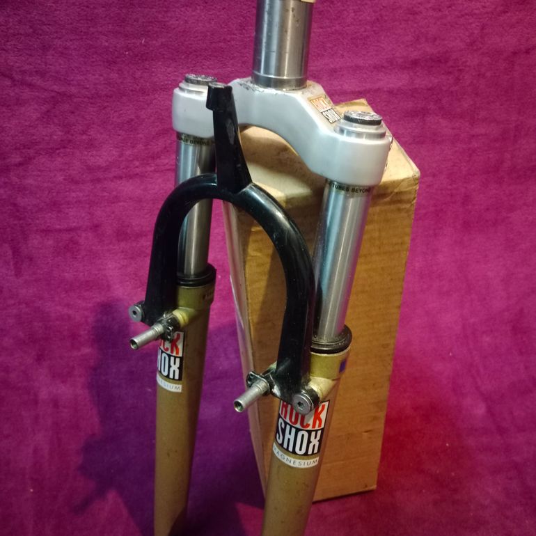 Used Rock Shox MAG 20 1"1/8 bike — image 5 of 7