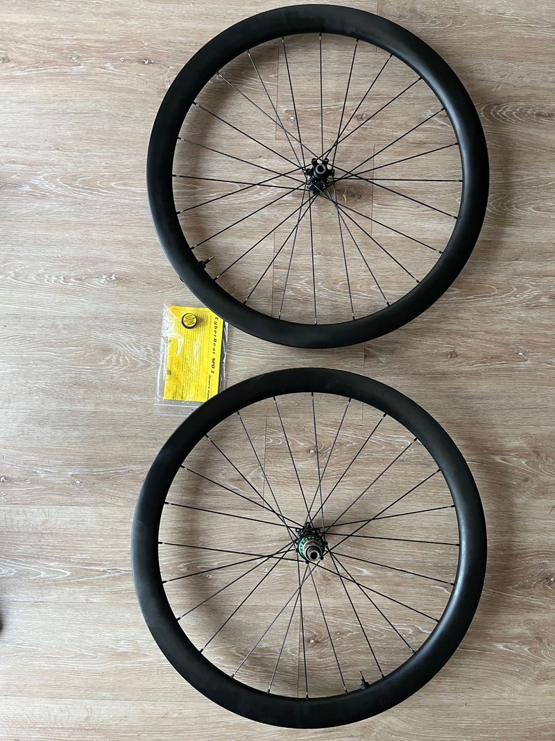 EXTRALITE Aerion RS Carbon 2024 bike usato — immagine 20 di 21