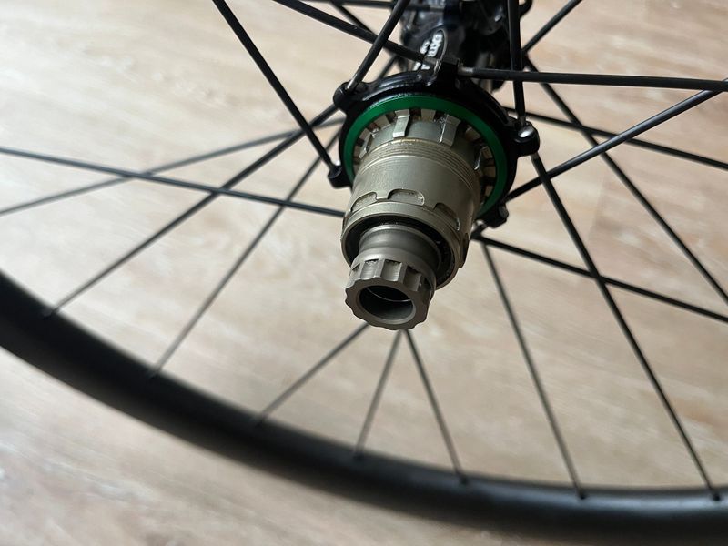 EXTRALITE Aerion RS Carbon 2024 bike usato — immagine 13 di 21