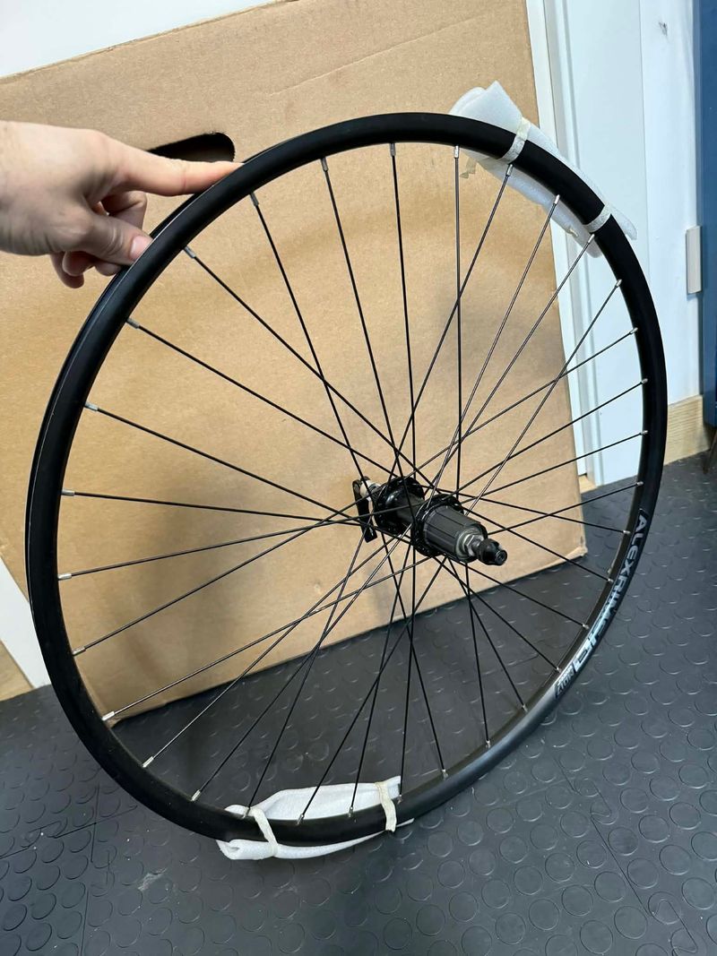 Used Alexrims MD17. DISC. QUICK RELEASE. bike — image 2 of 8