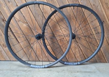 Dt Swiss Asterion E-ONE GRAVEL-R 1260g Wheels d'occasion