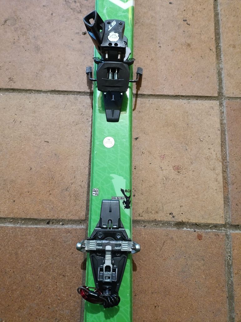 Used Black Diamond Guru Skis 2010 bike — image 2 of 4