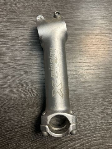 Gebrauchtes Mission Missio X 130 mm Stem Cockpit