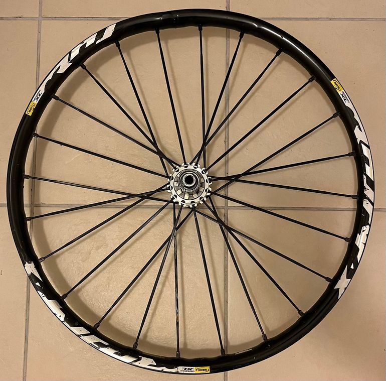 Used Mavic Crossmax XL 26” Rear Wheel 2015 bike — image 1 of 4