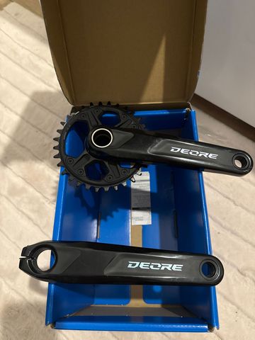 Shimano Deore Drivetrain & Pedals usato