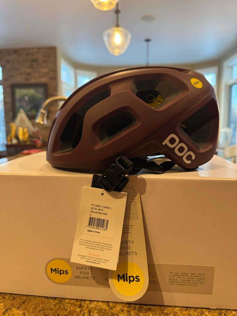 Used POC Octal Red Matt 50-56 2026 bike — image 2 of 6