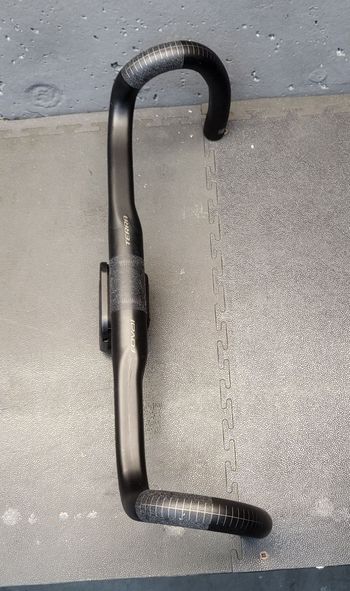 Used Roval Terra Handlebar 2023 bike — image 3 of 9