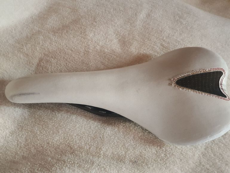Used Selle Italia Carbon bike — image 2 of 5