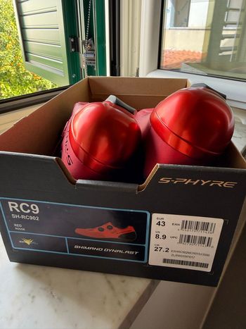 Used Shimano rc9 red bike — image 2 of 8