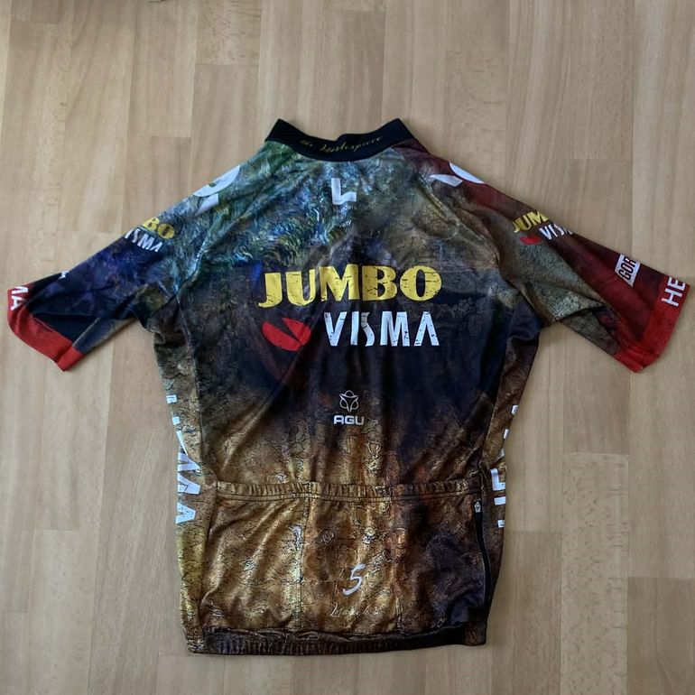 Used jumbo visma Masterpiece Limited TdF AGU jersey 2022 bike — image 4 of 5