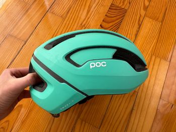 Used POC Omne Air Spin Helmet 2026 bike — image 2 of 4